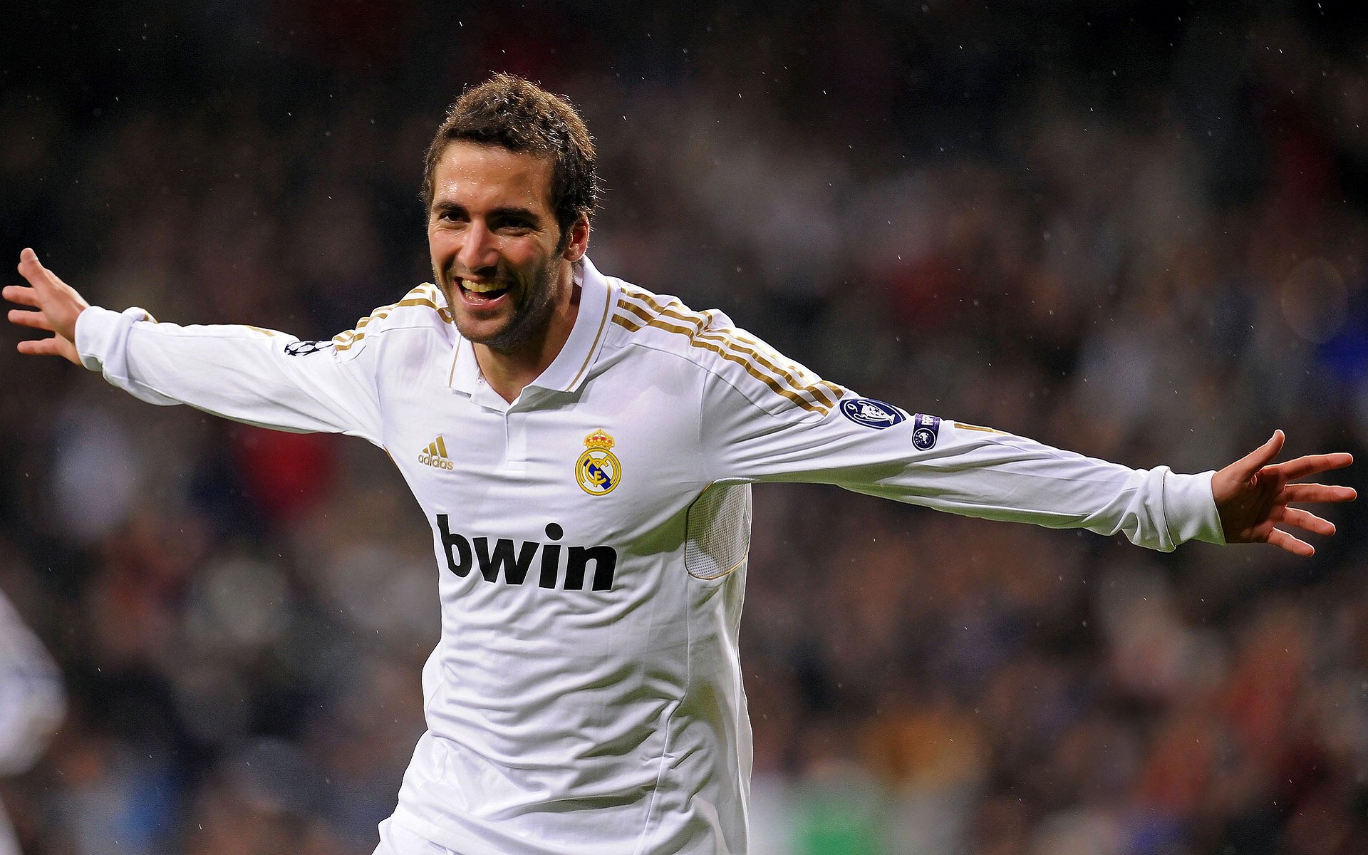 巴西足球振兴计划持续推进，青训成效显著