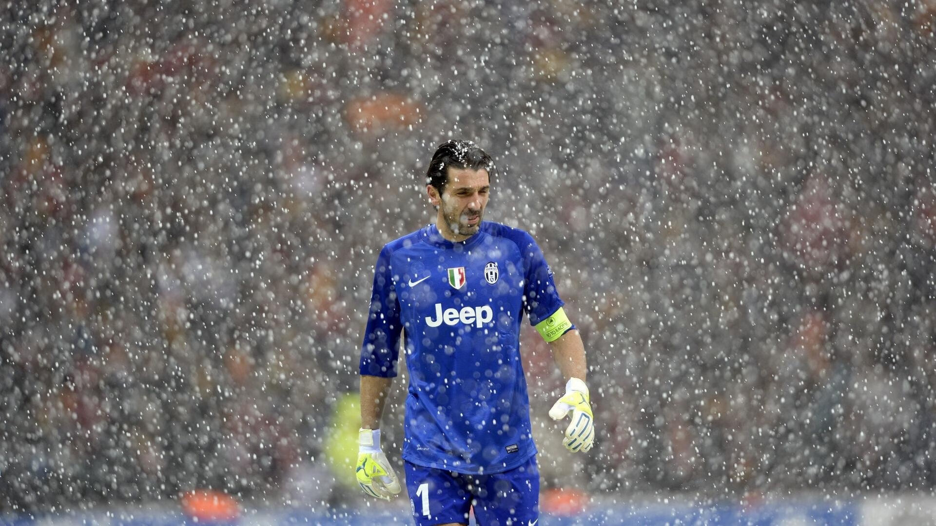 西甲联赛的国际广告合作策略，西甲场边广告