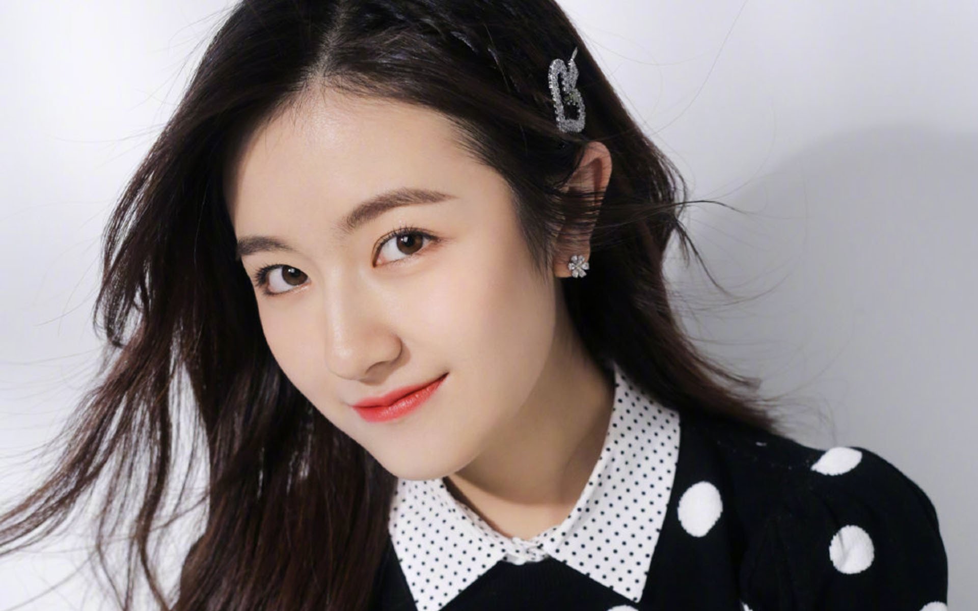 开云中国-“高速超车：在弯道中破风前行的瞬间”，高速超车道行车规则